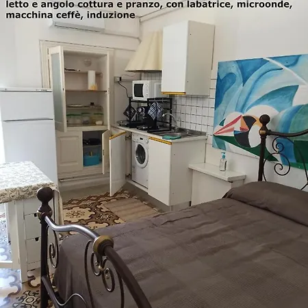 Guest house Bianco 900 *