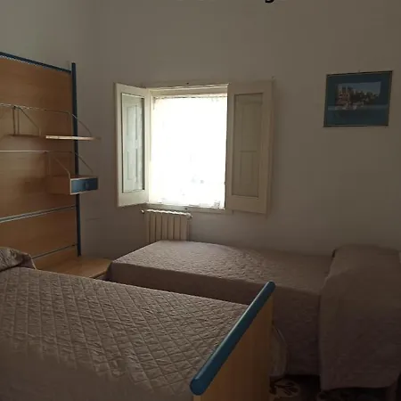 招待所 Bianco 900 3*